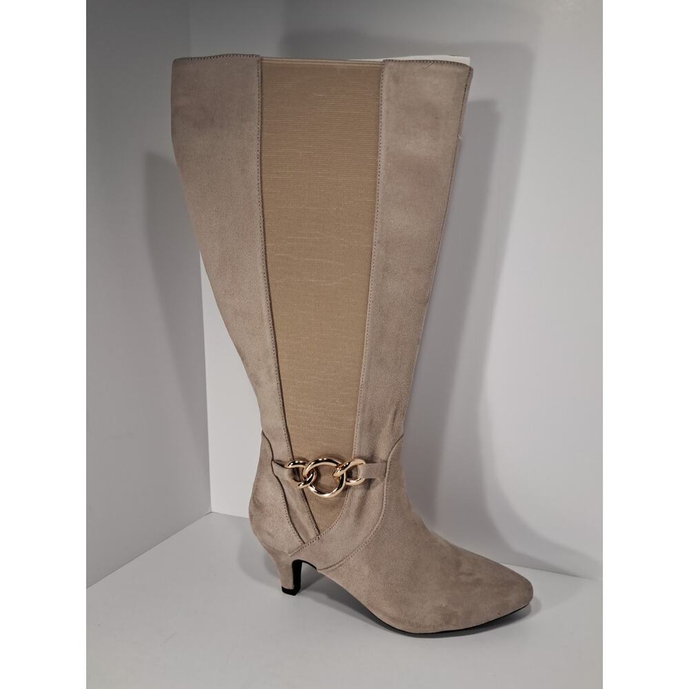 Comfortview Rosey Boot Color Beige Side Zip Small Heel Size 8m